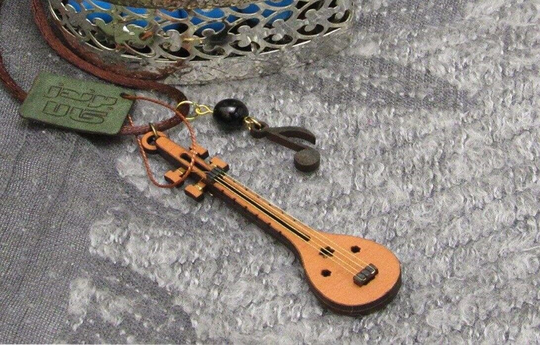Houten Ketting met Artistiek Ontwerp Perzische Setar