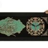 Traditionele islamitische wandklok met houten inleg en Ayat al-Kursi