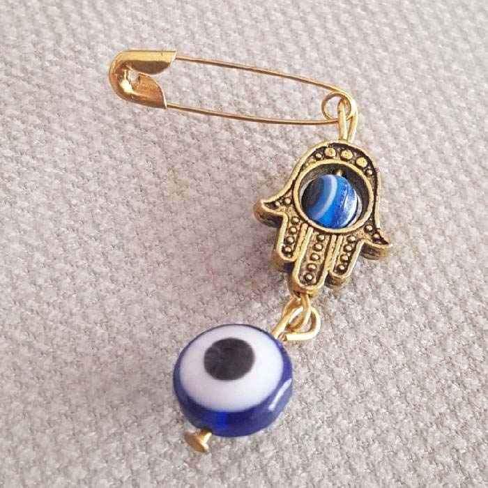 Boze-oog veiligheidsspeld broche met handontwerp – spirituele bescherming