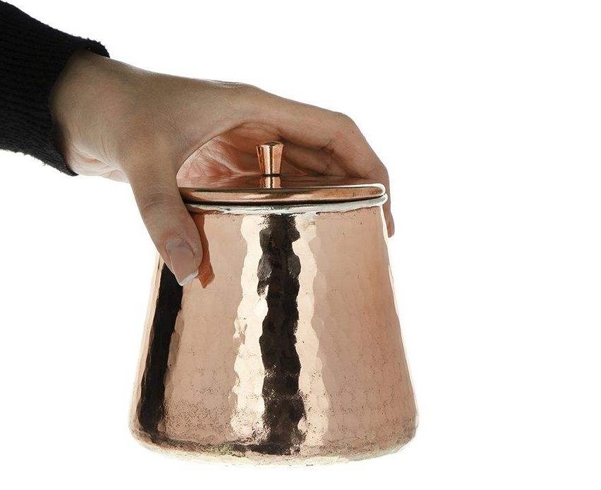 Perzische koperen dizi-pot met deksel voor het koken van abgoosht