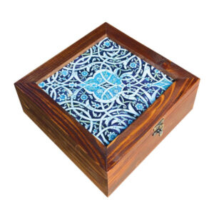 Houten geschenkdoos met Perzisch geïnspireerd tegelpatroon