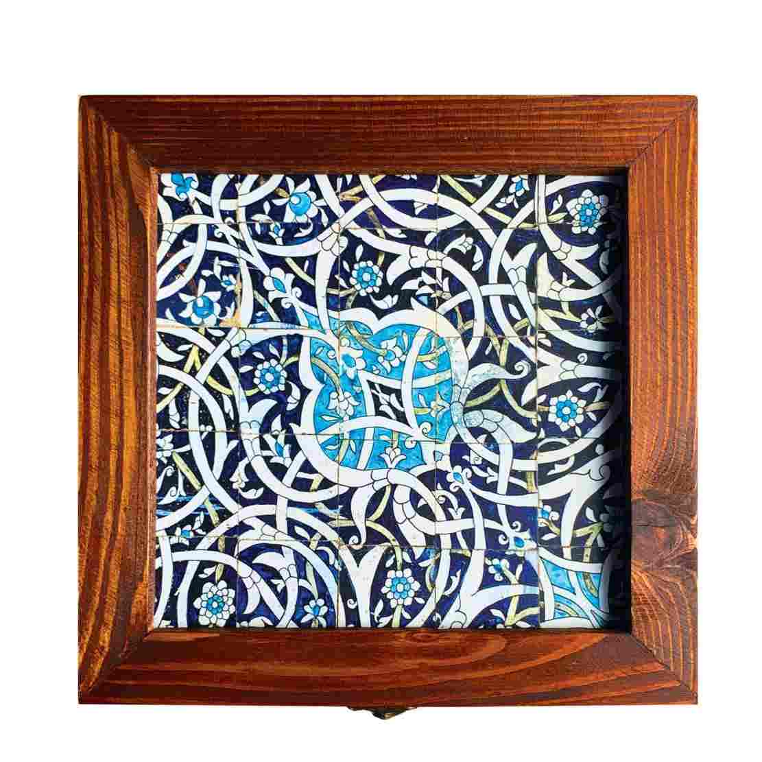 Houten geschenkdoos met Perzisch geïnspireerd tegelpatroon