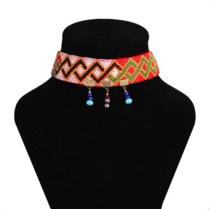 Traditionele Perzische geborduurde ketting met Balochi rood ontwerp
