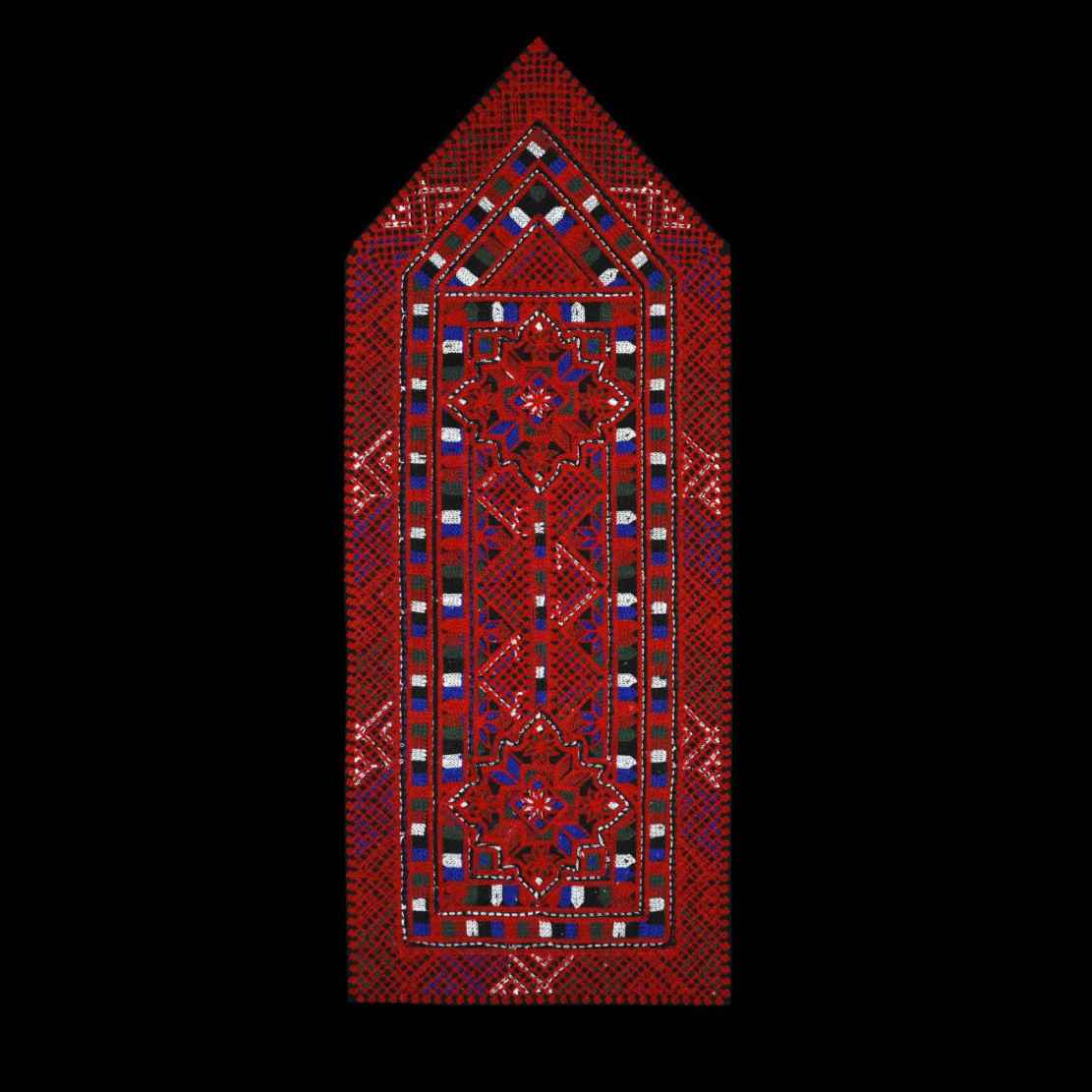 Handgemaakte Balochi Geborduurde Jurk Paneel – Mozaic Ontwerp