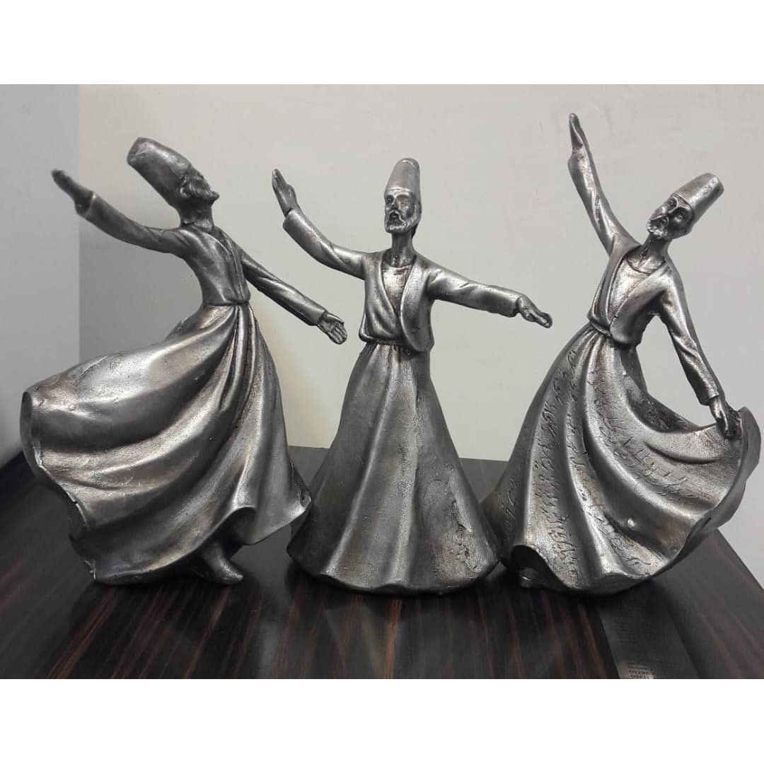 Decoratieve Sama Dansers – Set van 3 Minimalistische Beeldjes