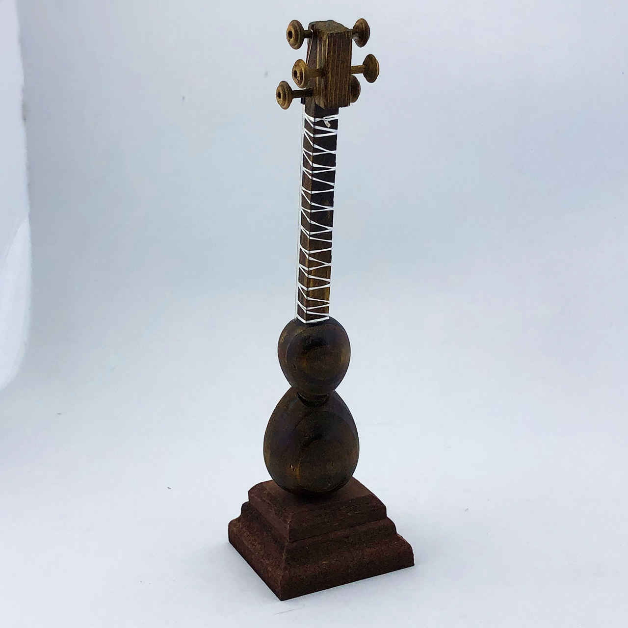 Maquette Model Kit: Perzisch Tar Instrument Replica