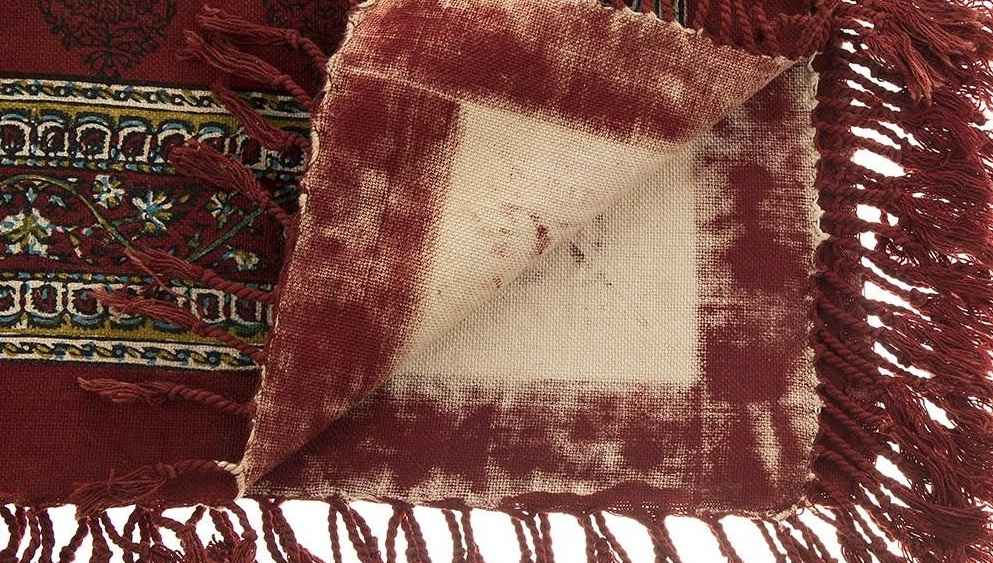 Perzische Tafelkleed: Isfahan’s Traditionele Kalamkari Block Print Rood