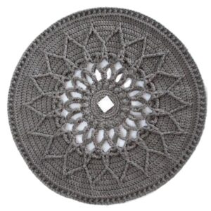 Handgeweven Boho Macrame Vloerkleed – Zon Patroon