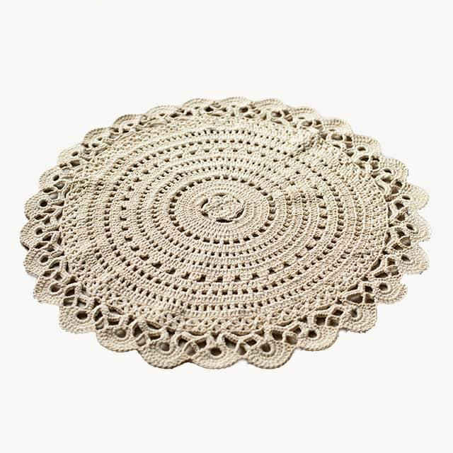 Handgeweven Boho Macrame Vloerkleed – Schijnende Zon Design