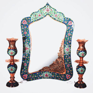 Perzische koperen spiegel frame & kandelaars set – Minakari Pardaz