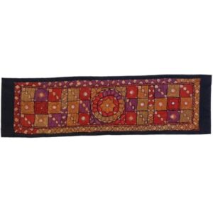 Handgeborduurd Tafelkleed Model Soozra 29