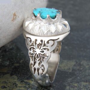 Zilveren Ring met Neyshabur Turkoois Magic – Handgemaakt
