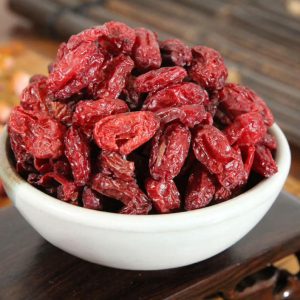 Perzische gedroogde kornoeljebessen (ontpit) – 2500 gram
