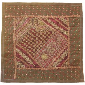 Geborduurde Kussenhoes – Bruine Suzani Design