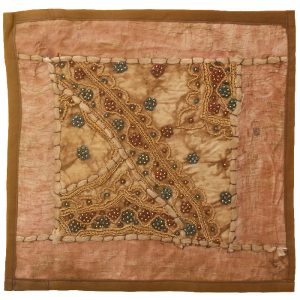 Geborduurde Kussenhoes – Bloem Suzani Design