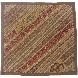 Geborduurde Kussenhoes – Golin Suzani Design