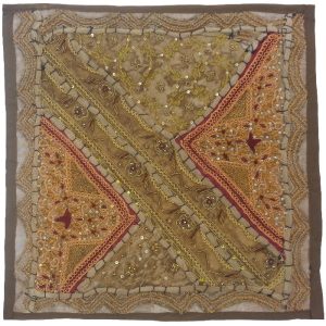 Geborduurde Kussenhoes – Hiva Suzani Design