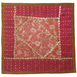 Geborduurde Kussenhoes – Roze Suzani Design