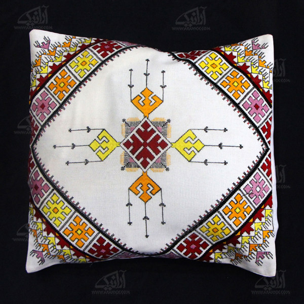 Geborduurd Kussenhoes – Witte Suzani Design