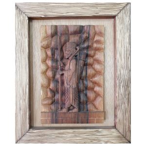 Ingelijste Houten Gesneden Kunst – Artistieke Perzische Soldaat