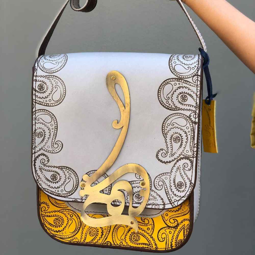 Handgemaakte Leren Crossbody Tas – Perzisch Hich Ontwerp