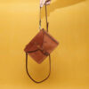 Handgemaakte Leren Crossbody Tas – Hosna Editie