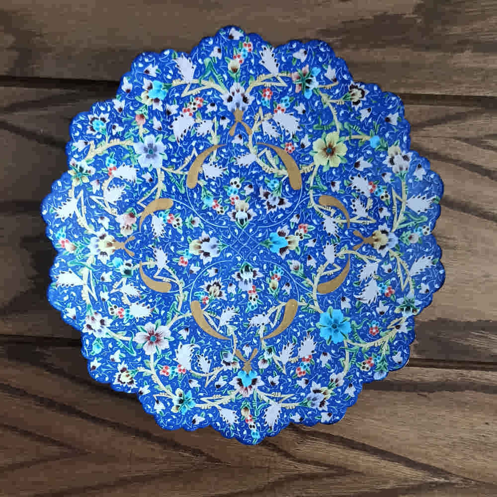 Decoratieve Koperen Schotel Handgeschilderd met Perzische Minakari Emaille Alvand Bloemmotief