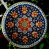 Decoratieve Aardewerk Schotel Handgeschilderd met Perzische Minakari Emaille Omid