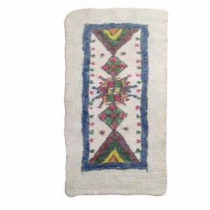 Perzisch Vilttapijt Handgemaakt – Model Rasta Wit – 100% Natuurlijke Wol