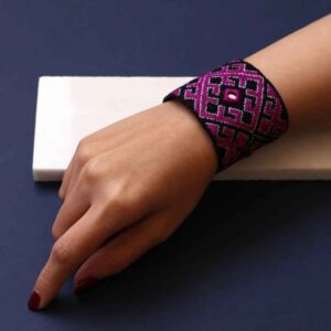 Perzische geborduurde armband model Alma