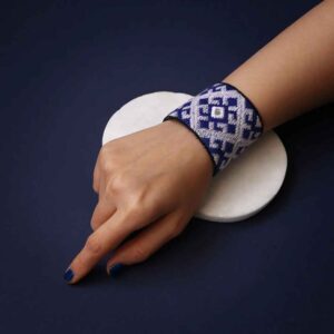 Perzische geborduurde armband model Maryam