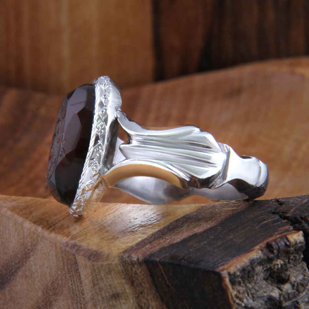 Jemenitische Aqeeq Zilveren Ring voor Mannen – Ya Razzagh