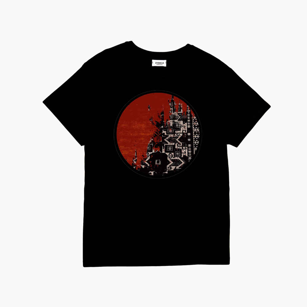 Moderne Kunst T-Shirt – Model Daar (Abstract Oranje)