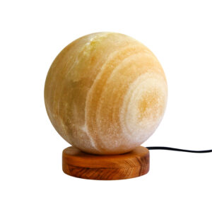 Perzische bol zoutlamp – Handgemaakt ontwerp met houten basis