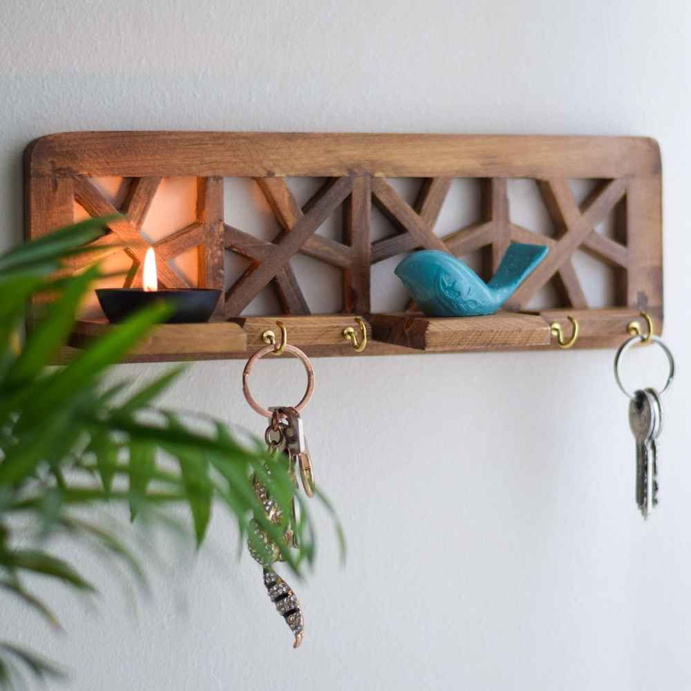 Decoratieve houten wand-sleutelhouder met ontwerp Parandeh