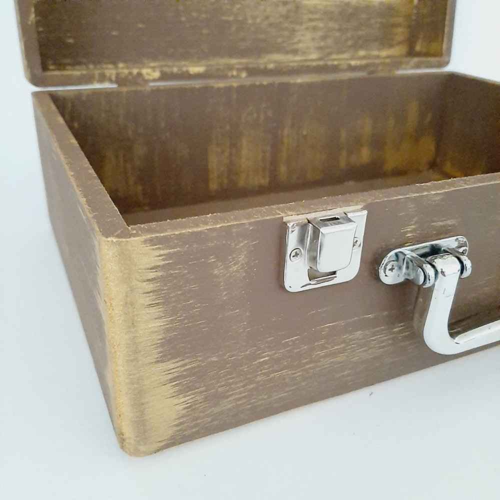 Houten geschenkdoos met Perzisch motief – Qajar