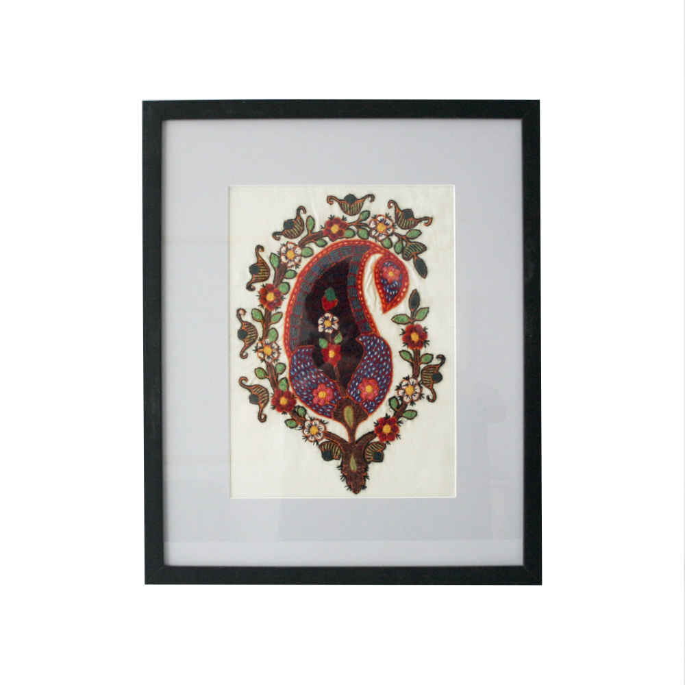 Perzisch geborduurd wandtapijt – bloemen Sarv textielkunst