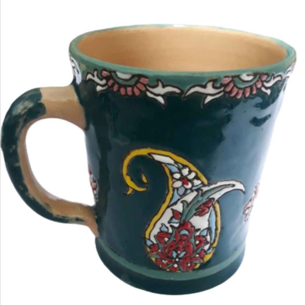 Artistieke handgemaakte aardewerk mok – paisley-model