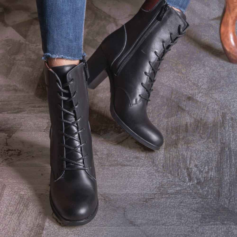 Enkellaagse Leren Enkellaarzen voor Vrouwen – Model 114
