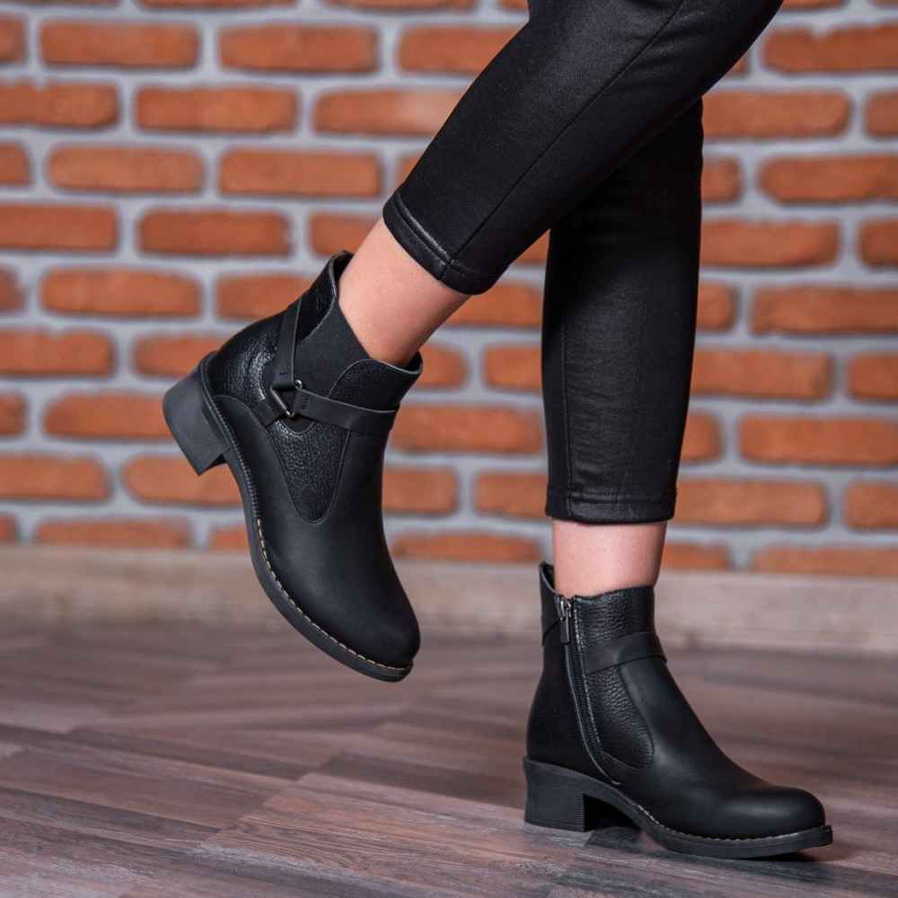 Enkellaagse Leren Enkellaarzen voor Vrouwen – Model A175