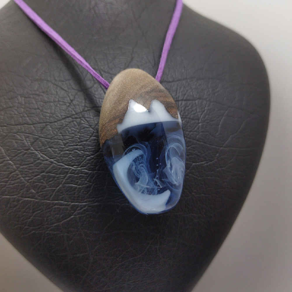 Hout-en-Hars Ketting Handgemaakt – Model Cloud
