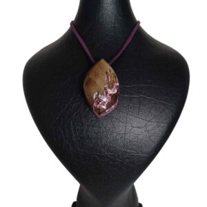 Hout-en-hars ketting handgemaakt artistiek gedurfd model Mountain