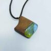 Hout-en-hars ketting handgemaakt artistiek gedurfd model Rock