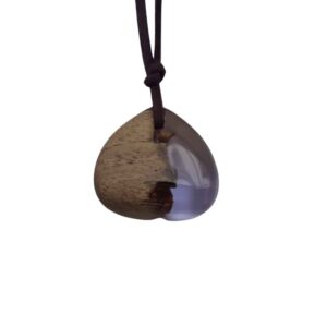 Hout-en-hars ketting handgemaakt artistiek gedurfd model Violet