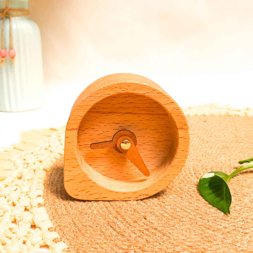 Houten bureaublokklok model Radin