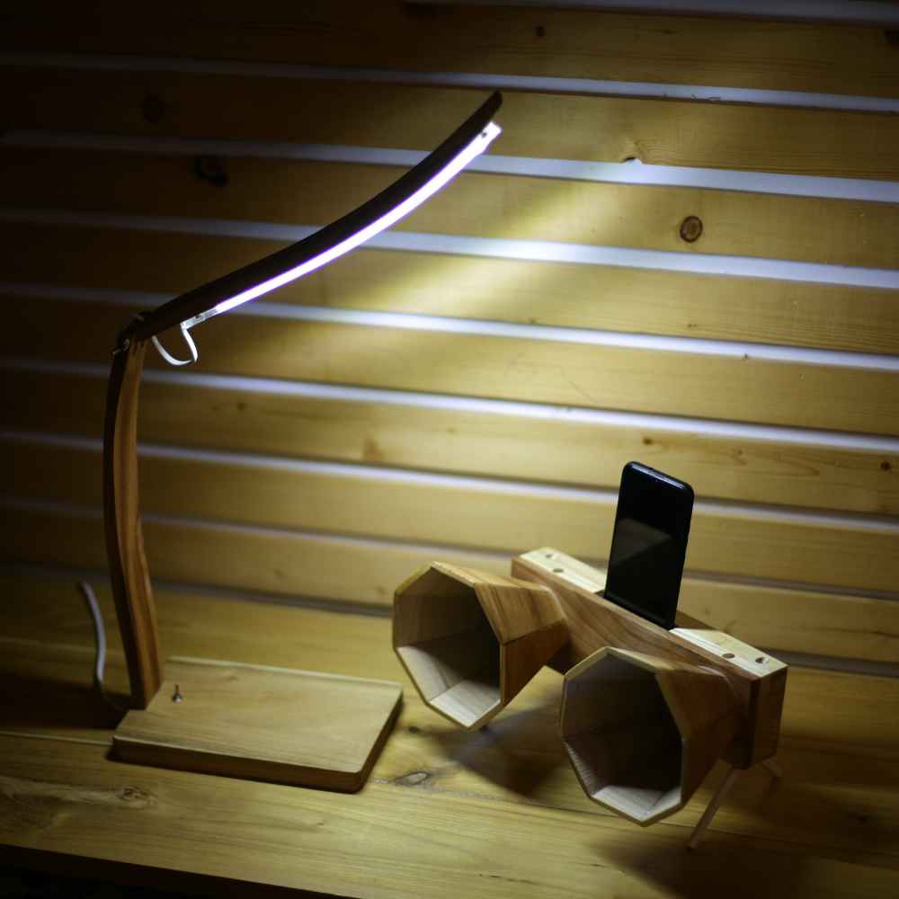 Handgemaakte verstelbare houten bureaulamp ARC20