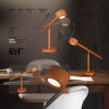 Handgemaakte verstelbare houten bureaulamp N29