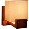 Houten wandlamp in moderne minimalistische stijl – Gezellige esthetiek
