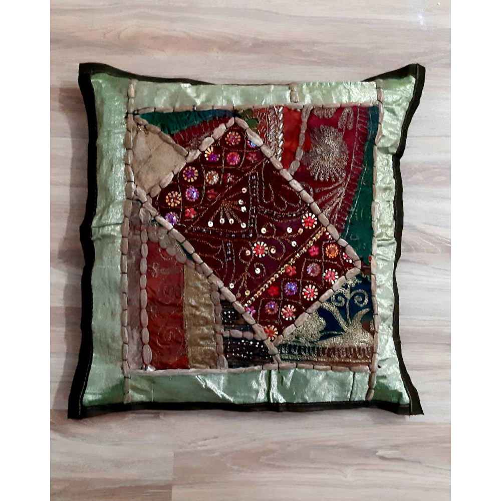 Geborduurde Kussenhoes – Shine Suzani Design