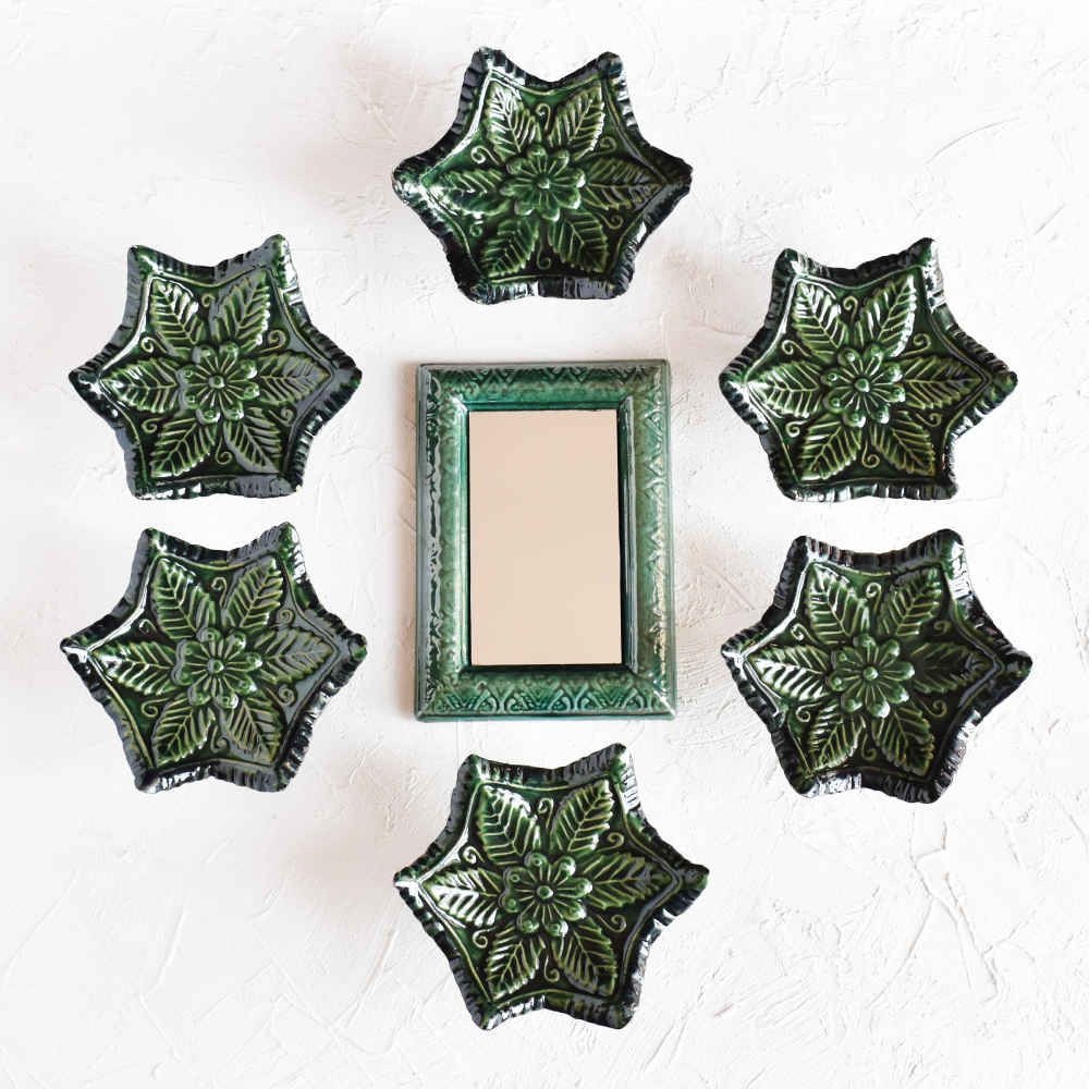 Haft-Sin Schalenset met Spiegel voor Nowruz – Sabzineh (10-delig)